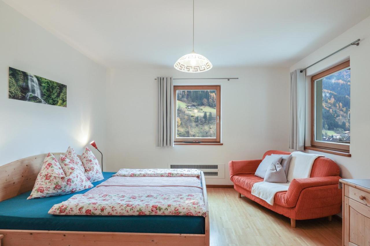 Kelderer Hof - Appartment Meran San Martino In Passiria  Eksteriør bilde